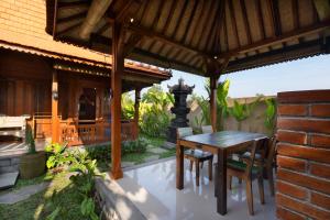 Balkón nebo terasa v ubytování Oemah Joglo 2 Ubud