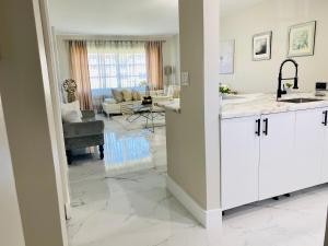 Fotografie z fotogalerie ubytování CHIC 1BR 2BA CONDO 1 Block to Aventura Mall v destinaci Aventura + 12 fotografií