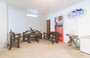 Fotografie z fotogalerie ubytování RedDoorz at Mina's Place 2 Banez Ville Tacloban v destinaci Tacloban
