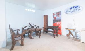 Fotografie z fotogalerie ubytování RedDoorz at Mina's Place 2 Banez Ville Tacloban v destinaci Tacloban