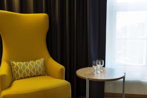 Coin salon dans l'établissement Scandic Grand Marina