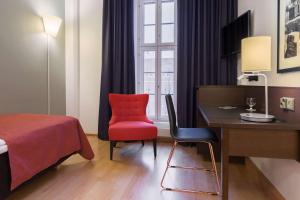 Coin salon dans l'établissement Scandic Grand Marina
