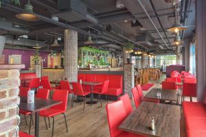 Restoran atau tempat lain untuk makan di Scandic Pori