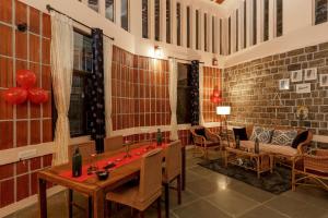 Rustic Ridge Private Pool D IFHA Nomination MMT的休息区
