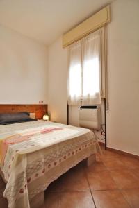 Gallery image of Callisto Heliopolis apartment in Manerba del Garda