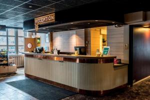 Vstupní hala nebo recepce v ubytování Scandic Umeå Syd + 21 fotografií