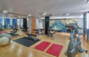 Fitness centrum a/nebo fitness zařízení v ubytování Scandic Växjö + 20 fotografií
