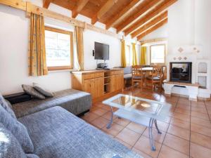 Posedenie v ubytovaní Chalet, Hochkrimml