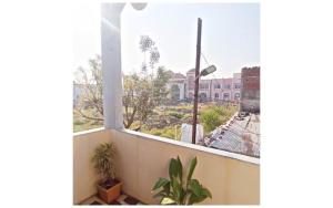 Fotografie z fotogalerie ubytování UJJAIN BUDGET HOTEL - S H R E E - R A M - K U T I - Near Mahakar Temple - River - Railway Station - Free Wi-fi- Power Backup - Perfect Location with Comfortable Room - BEST HOMESTAY IN UJJAIN v destinaci Udždžain