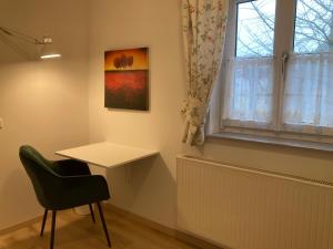 Fotografie z fotogalerie ubytování Landhaus Bender Ferienwohnung mit Terrasse und Garten v destinaci Straden