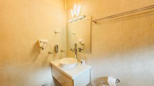 Bagno di Alben Castle Glenfall