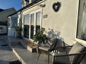 Балкон или терраса в Sea View Villa V-Dubz, Filey