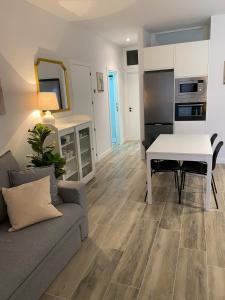 Η κουζίνα ή μικρή κουζίνα στο El salon de los abuelos
