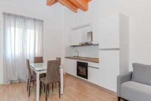 Afbeelding uit fotogalerij van Residenza Grandi in Cinisello Balsamo