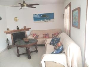 Posezení v ubytování Casa a 85 metros playa 158 m dorm WIFI AA