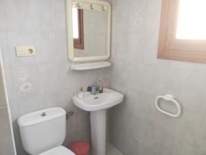Koupelna v ubytování Casa a 85 metros playa 158 m dorm WIFI AA
