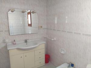 Koupelna v ubytování Casa a 85 metros playa 158 m dorm WIFI AA