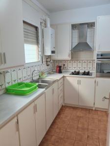 Kuchyňa alebo kuchynka v ubytovaní Apartamento duplex vacacional