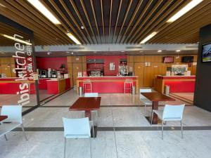 Restaurace v ubytování Ibis Roma Fiera