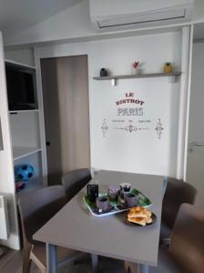 Fotografia z galérie ubytovania MOBIL HOME LE SIMPLICITE v destinácii Valras-Plage