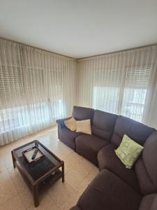Posedenie v ubytovaní Apartamento duplex vacacional