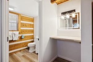 Ένα μπάνιο στο Angler's Perch #2523 +17 φωτογραφίες