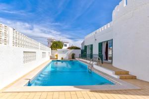 Πισίνα στο ή κοντά στο Casa Castelinho - Luxury villa with private pool