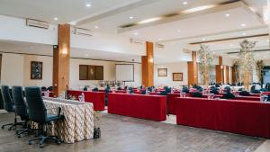 Konferenční prostory v ubytování Tuwuh Hotel at Kayutangan