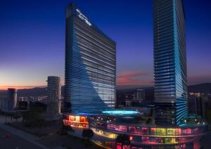 Nespecifikovaný výhled na destinaci Batumi nebo výhled na město při pohledu z hotelu