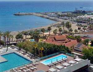 Hotel Ocean House Costa del Sol, Affiliated by Meliá内部或周边的泳池