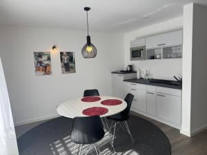 Kuchyň nebo kuchyňský kout v ubytování Hotel Barth