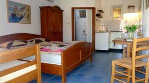 Kuchyň nebo kuchyňský kout v ubytování Studio Apartment in Biograd na Moru with Balcony, Air Conditioning, Wi-Fi, Dishwasher (4818-3) + 26 fotografií