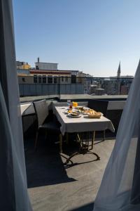 A balcony or terrace at Amethyst Hotel
