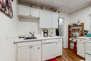 Galería fotográfica de Cool River Condo I & II en Helen