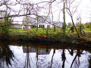 Loodusmaastik of the bed and breakfast lähedal