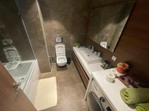 Gallery image of Pearl in City by WOW Property in Accra +35 photos