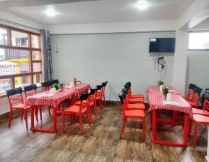 TV a/nebo společenská místnost v ubytování Hotel Manjushree