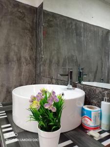 Koupelna v ubytování Summer villa Ambagolla