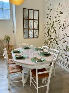 Billede fra billedgalleriet på AppartCosy 21 Centre Historique T4 i Vitré + 10 billeder