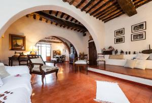 Χώρος καθιστικού στο Villa Sofia 1714 +125 φωτογραφίες