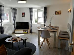 TV/trung tâm giải trí tại Ferienwohnung Am Steingarten beim Europa-Park