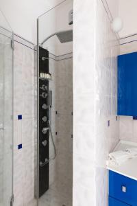 A bathroom at Villa Elizabeth