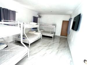 Katil atau katil-katil dalam bilik di Double P Ranch 20 guests, BBQ and pool Buggy rental