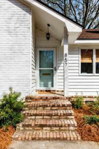 Tòa nhà nơi nhà nghỉ dưỡng tọa lạc