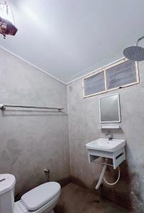 Ένα μπάνιο στο Kayangan Crystal Chalet