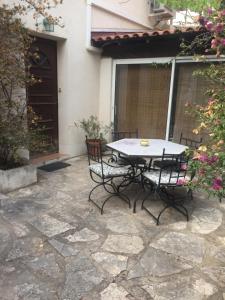 Kawasan patio atau luaran di Studio à Allauch