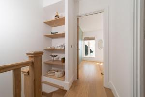 林茅斯Harbour Tide, Inviting 3 BR Apt, Large Terrace and Sea View, Parking的相册照片
