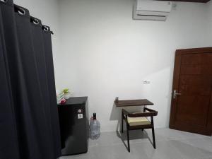 Φωτογραφία από το άλμπουμ του Park side nest studio room 1 σε Kuta Lombok