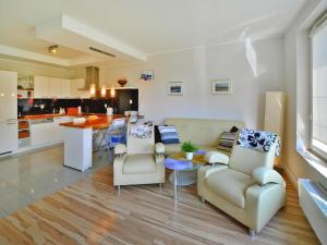 Kuchyň nebo kuchyňský kout v ubytování Apartment in Grzybowo near Beach & Cycle Path