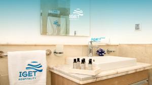 Ένα μπάνιο στο Canal studio in marassi marina exm19 +10 φωτογραφίες